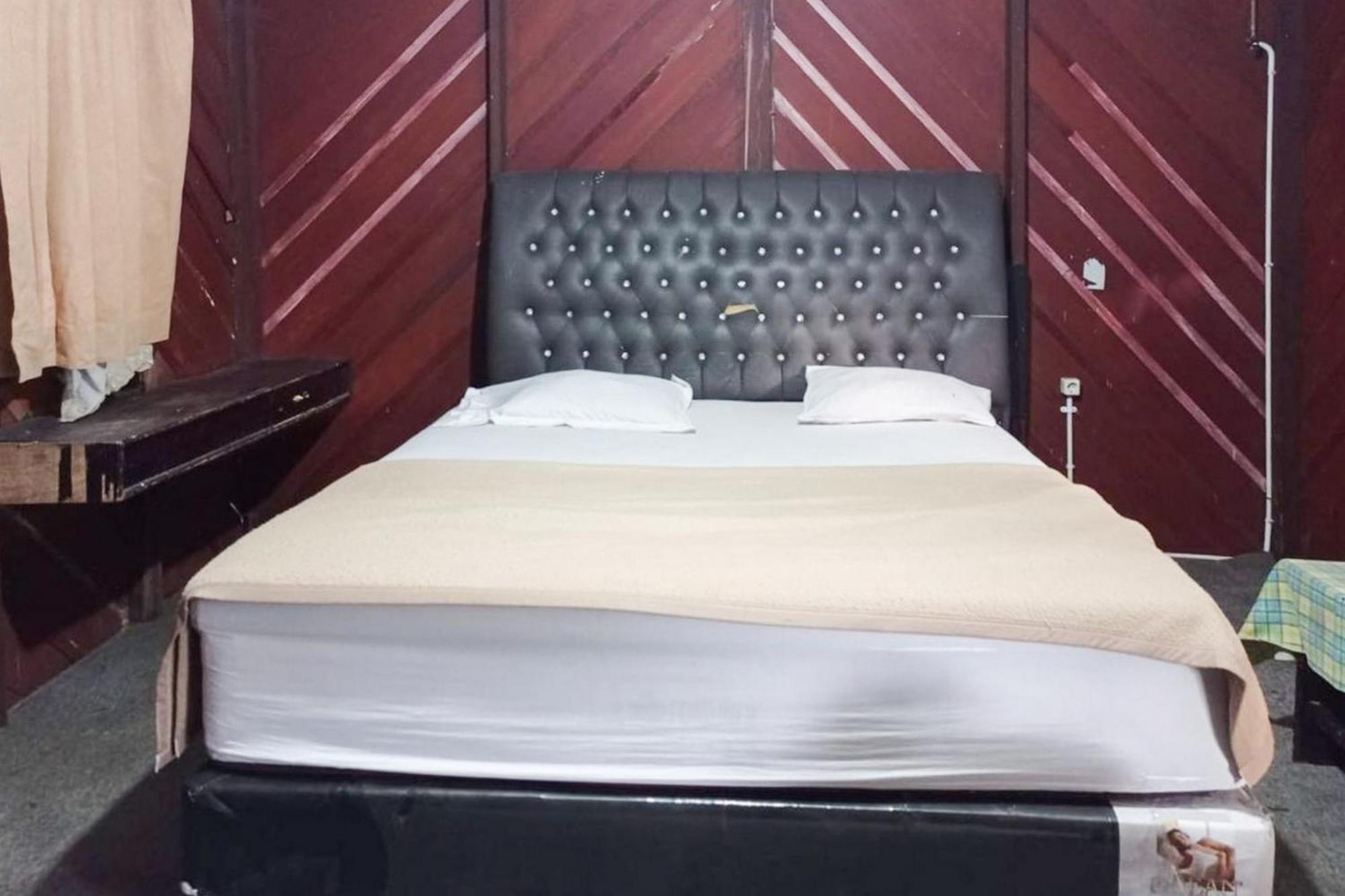 Hotel Pantai Panjang Bengkulu Redpartner Экстерьер фото