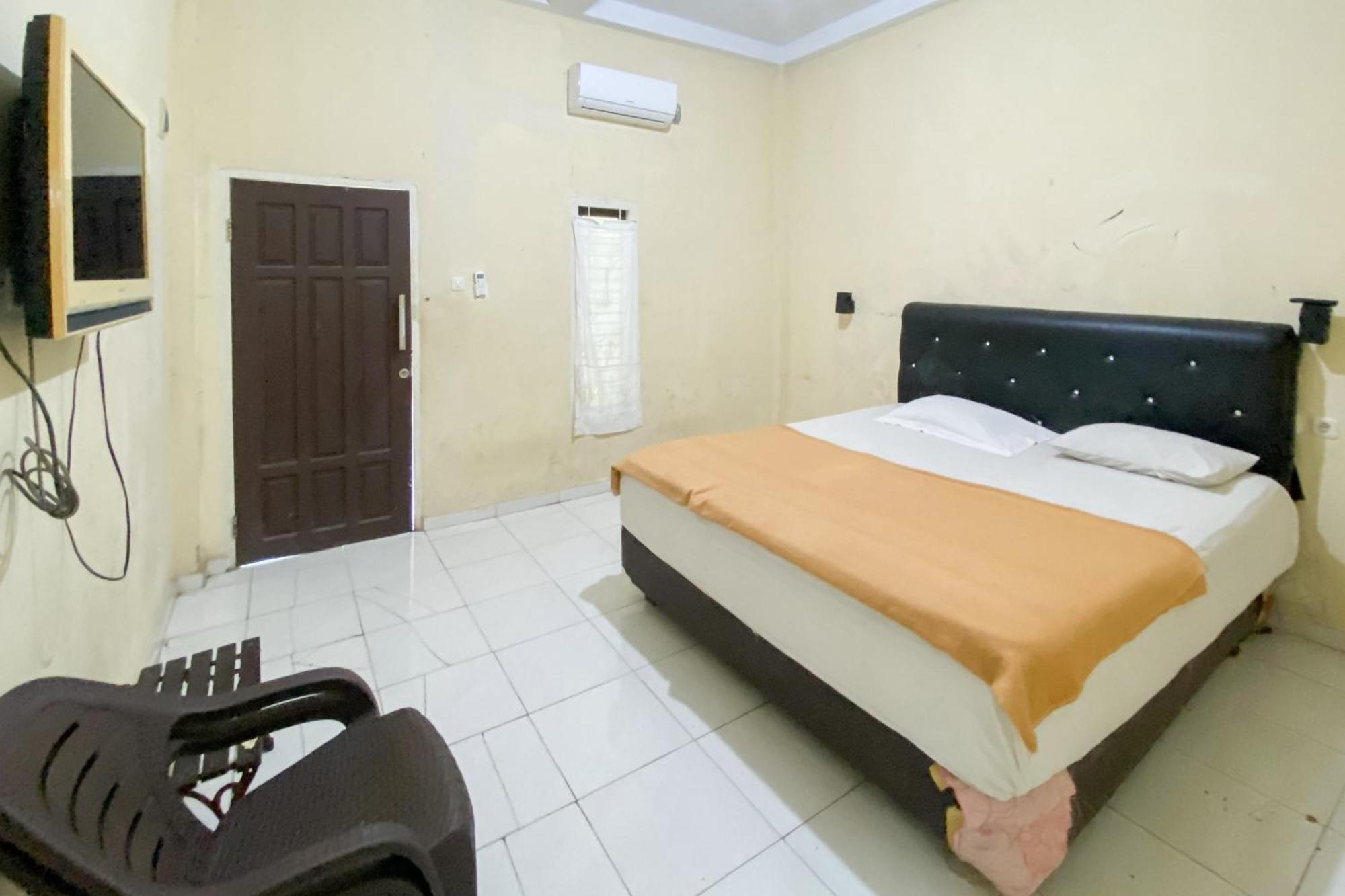 Hotel Pantai Panjang Bengkulu Redpartner Экстерьер фото