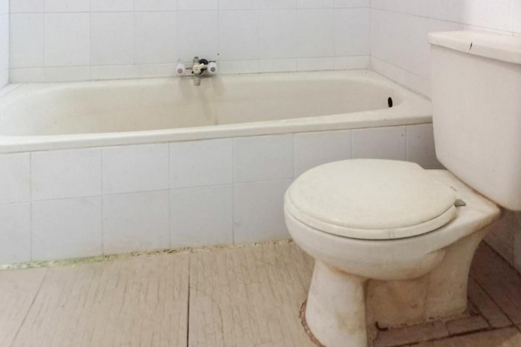Hotel Pantai Panjang Bengkulu Redpartner Экстерьер фото