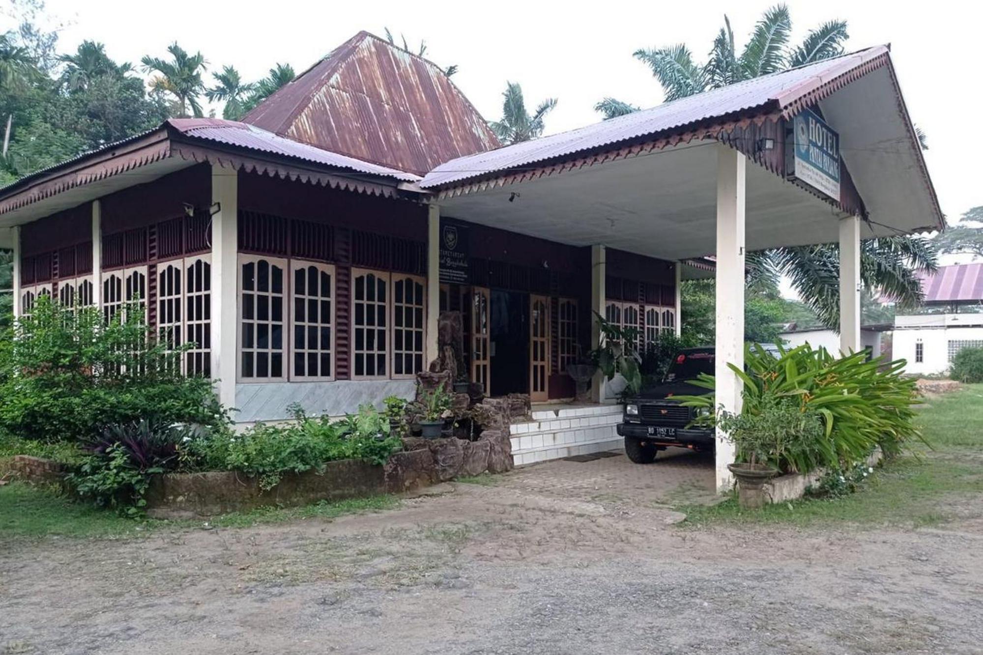 Hotel Pantai Panjang Bengkulu Redpartner Экстерьер фото